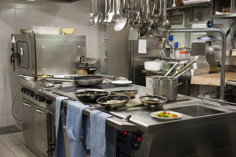 How Business Flourish with Lease Restaurant Equipment