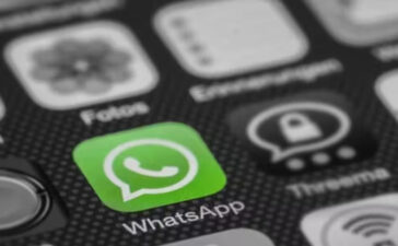 Best Practices for Organizing and Managing Archived WhatsApp Chats in Business