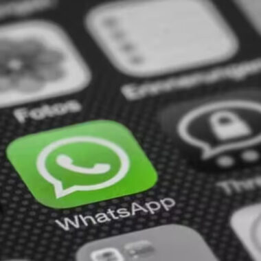 Best Practices for Organizing and Managing Archived WhatsApp Chats in Business